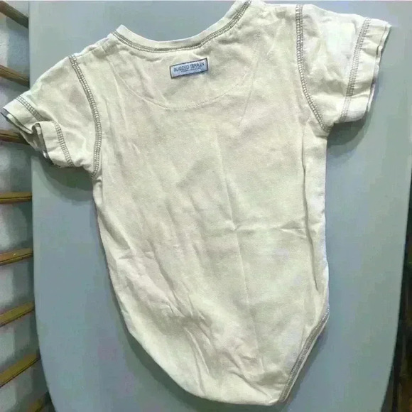 Vintage 100% cotton toddler neutral jeep embroidered bodysuit 36 months no flaws - Picture 3 of 3